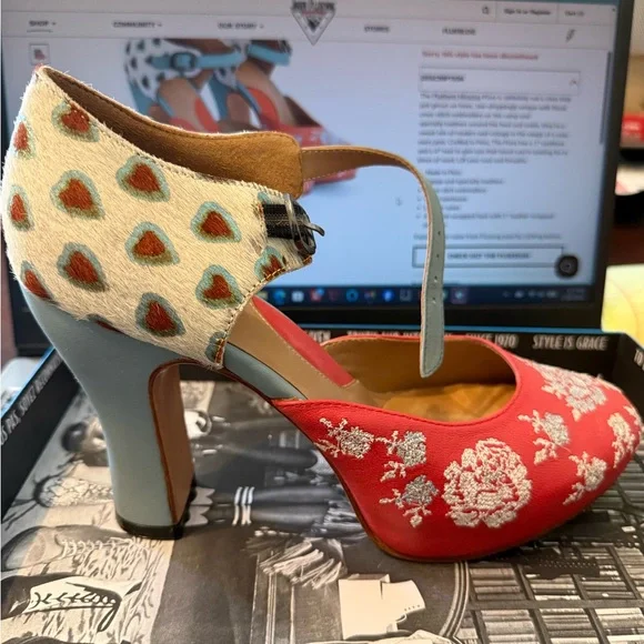 John Fluevog Red and Cream Embroidered Heels - Picture 2 of 11